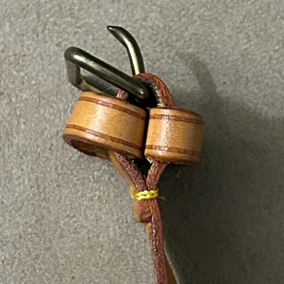 Louis Vuitton poignet cuff / bracelet; luggage strap - Picture 9 of 10